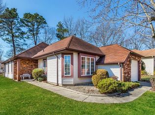 1552 Heatherleaf Ln, Toms River, NJ