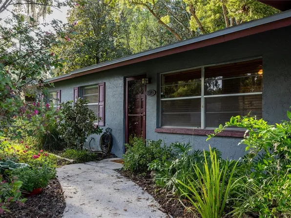 1912 NW 43rd Pl, Gainesville, FL 32605