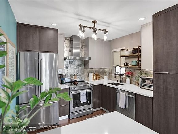 4th image of 3410 NW 47th Ave #3156