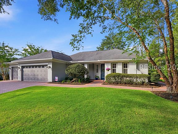 4th image of 9 Brayton Ct