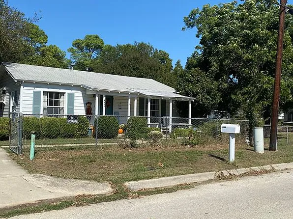 4634 Rockwood Dr, Fort Worth, TX 76114