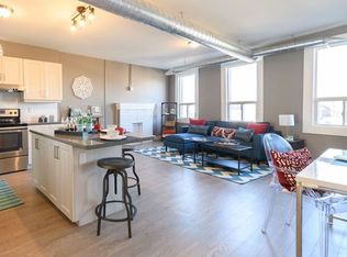 1000 King St E #5-1, Hamilton, ON L8M1C8