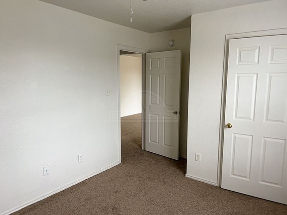 5th image of 3307 Toledo Dr APT C