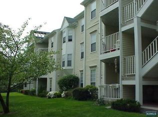 167 Linden St, Mahwah, NJ 07430