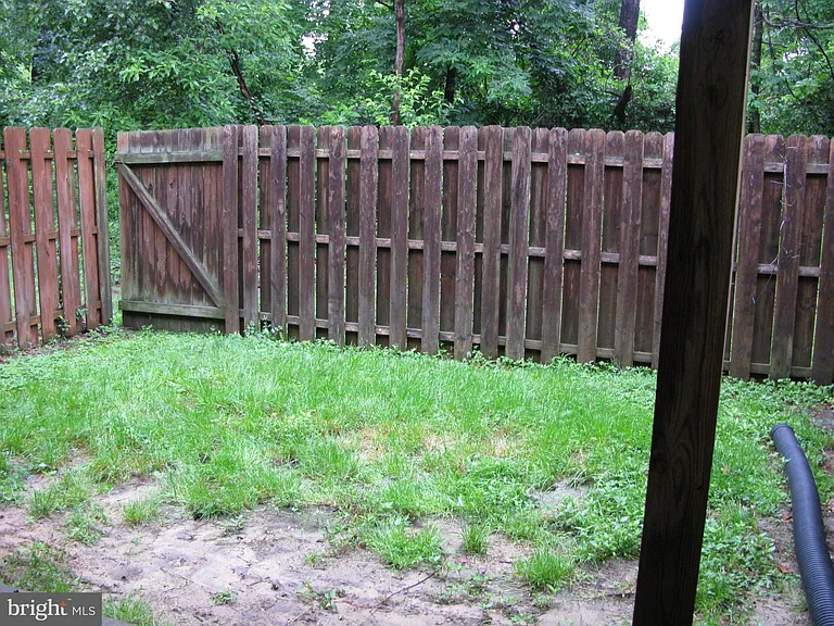2202 Commissary Cir #208 — Photo 29
