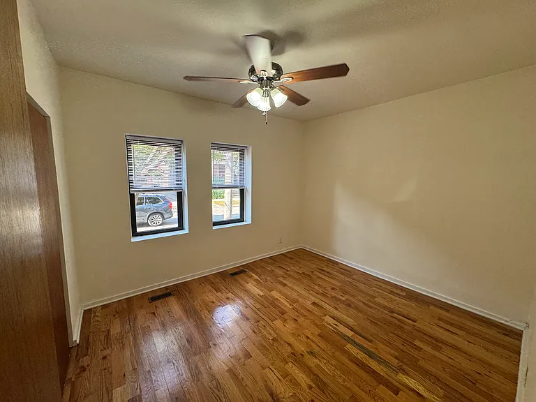 2149 W Walton St #1 — Photo 4