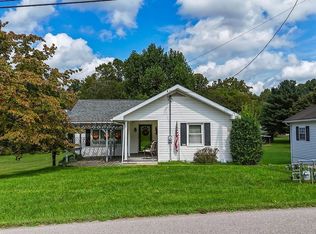565 Dana Rd, Newport, OH 45768