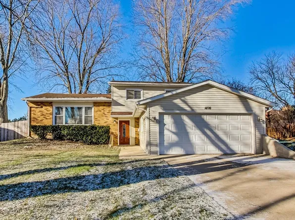 1876 Cambridge Ln, Wheaton, IL 60189