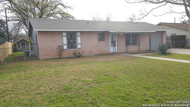 1st image of 410 Pinehurst Blvd