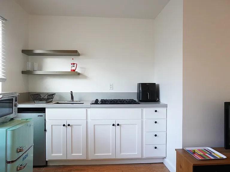 531 Vernon Ave #A.1 — Photo 7