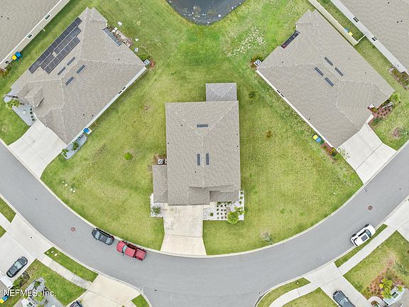 3rd image of 15918 GREAT LAKES Circle