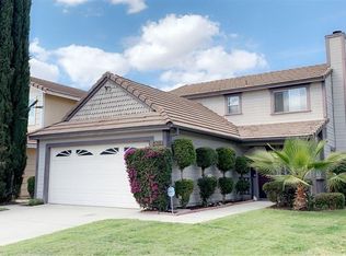 26318 Snowden Ave, Redlands, CA 92374