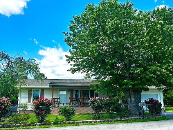 34 Sunset Dr