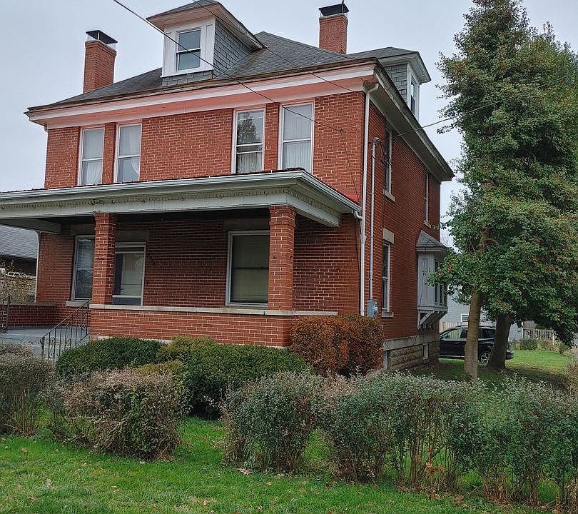 1st image of 1000 Swann St
