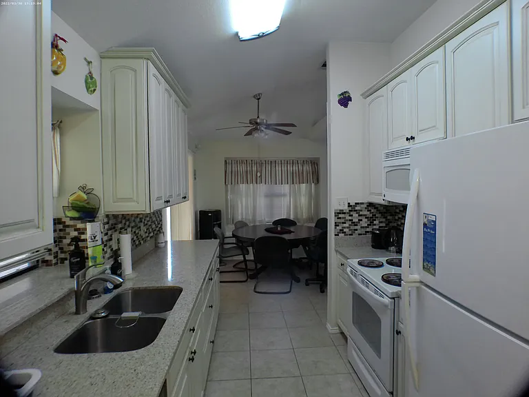 11802 Hickory Garden Dr — Photo 8