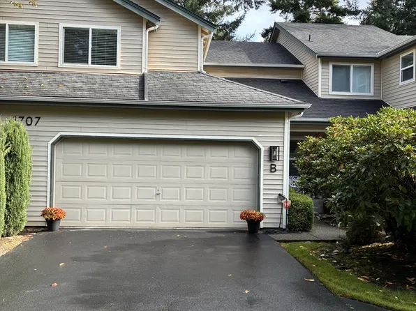 1707 31st Street Ct NW Unit B, Gig Harbor, WA 98335