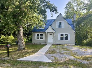 733 E Spring St, Cookeville, TN 38501