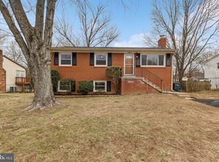 14914 Concord Dr, Woodbridge, VA 22193