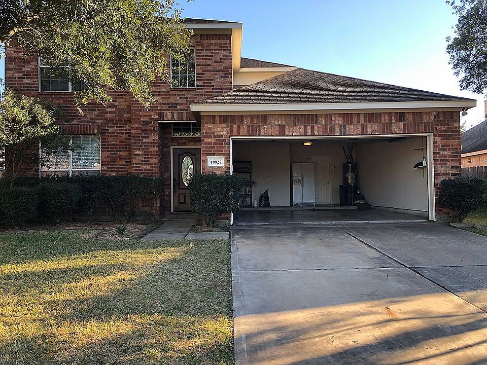 1st image of 19927 Diamond Hills Ln
