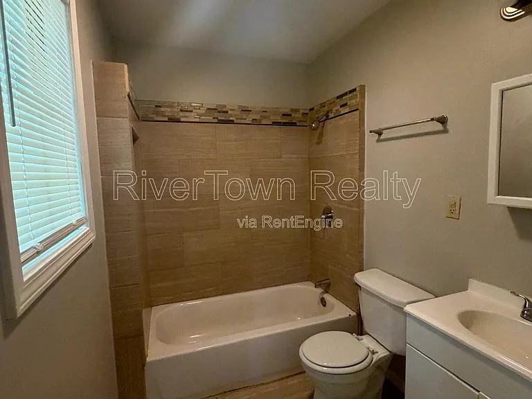 3633 N Lloyd Cir — Photo 9