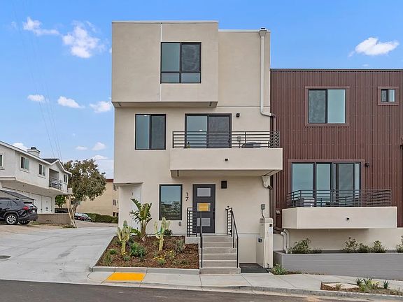 2nd image of 4103 Voltaire St #17