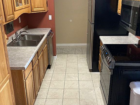 5th image of 401 E Burnsville Pkwy APT 320