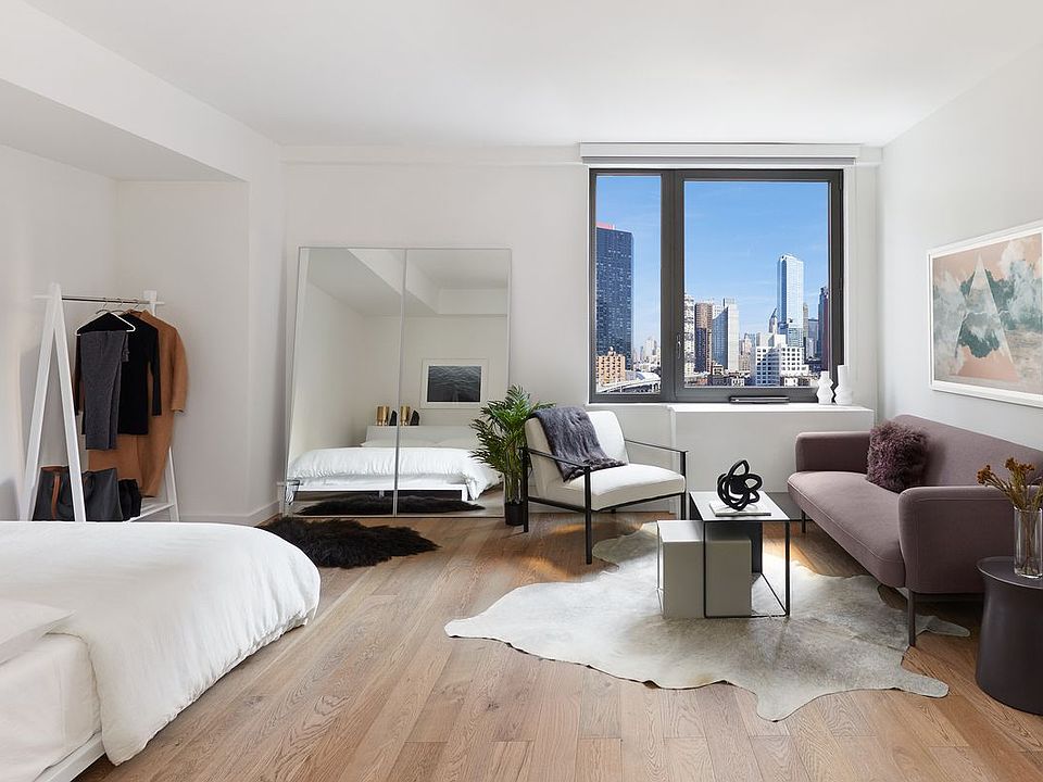 1st image of 411 W 35th St #4N