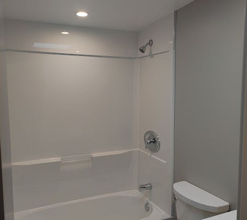 1st image of 241 17th St #1/2