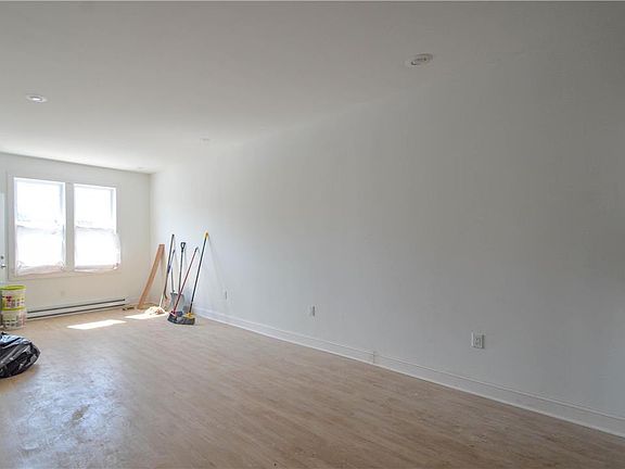 3rd image of 2621 W Lehigh Ave