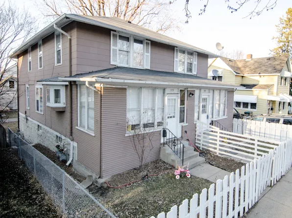 225 Baker St E, Saint Paul, MN 55107