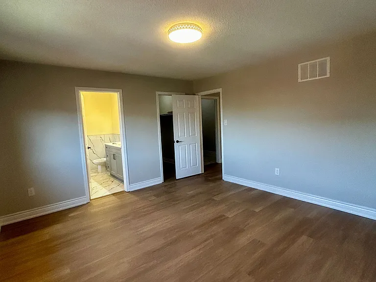 56 Coyote Cres #MAIN — Photo 15