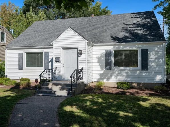 2528 16th Ave, Rockford, IL 61108