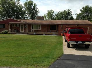 4003 Sowles Rd, Hamburg, NY 14075