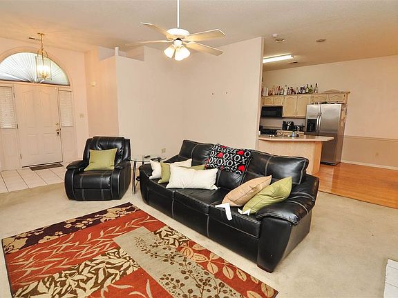 5th image of 9253 Chimneyrock Blvd