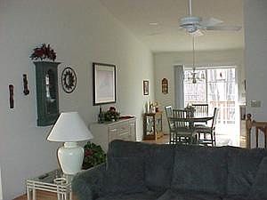 4th image of 134 Fawn Lake Dr