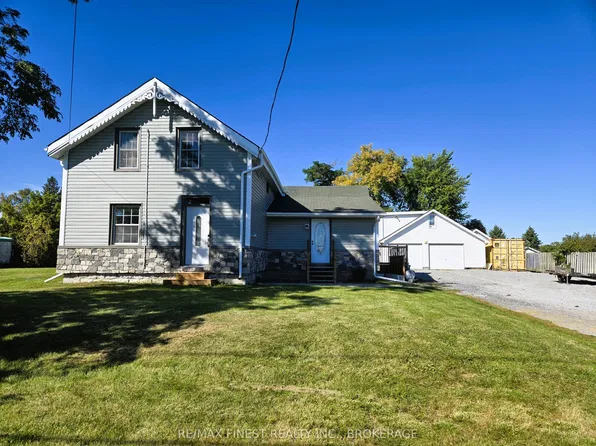 1069 Sunnyside Rd, Kingston, ON K7L 4V4