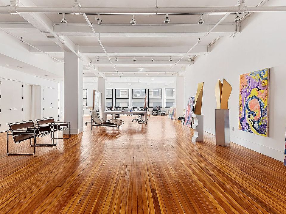 1st image of 38 W 26th St Floor 4