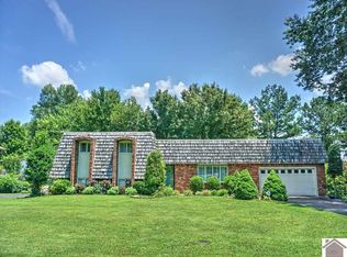 1507 London Dr, Murray, KY 42071