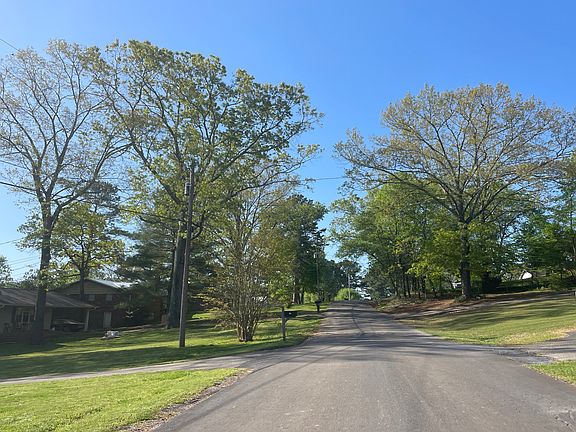4th image of 31 Pineridge Dr SE