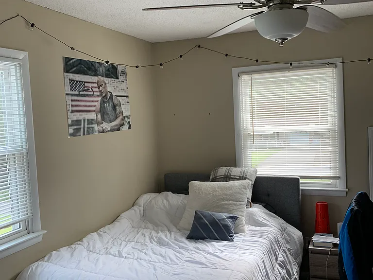 7010 Sorrell Ln — Photo 5