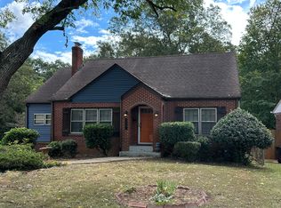 958 Winburn Dr, East Pt, GA 30344