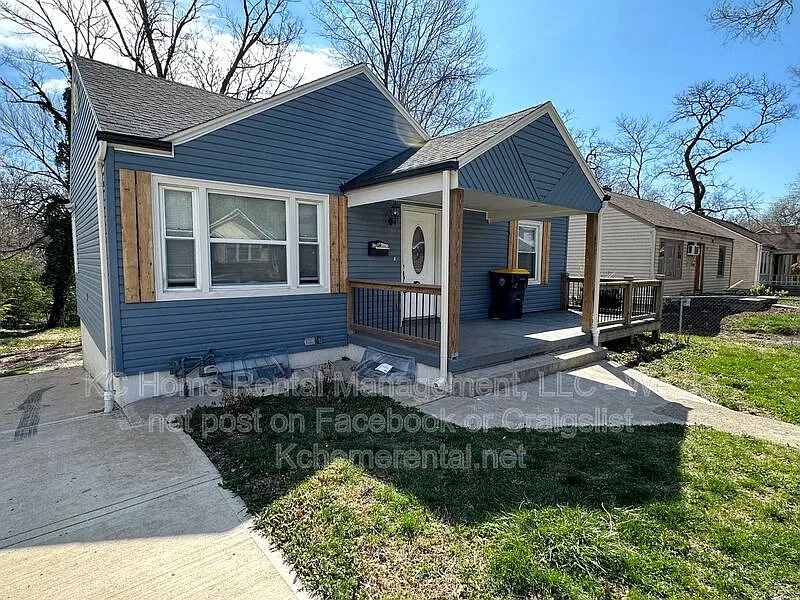 3 bed, 2.0 bath, $1,395 — Photo 2