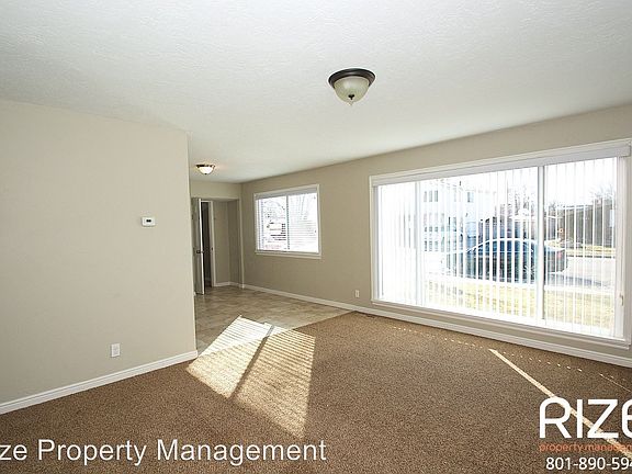 4th image of 1080 N Taffeta Dr