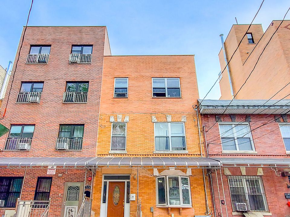 2nd image of 922 58th St