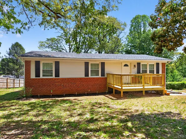 3537 Bell Town Rd, Bedford, VA 24523