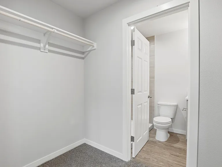 Apple Valley Town Homes — Photo 98