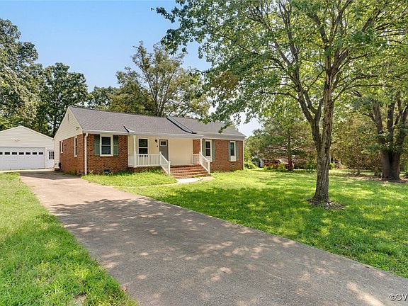2nd image of 1703 Careybrook Dr