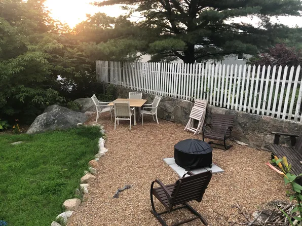 40 Millett St, Gloucester, MA 01930