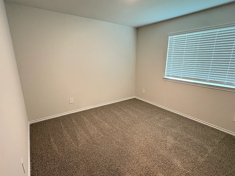 811 Orchid Way — Photo 18