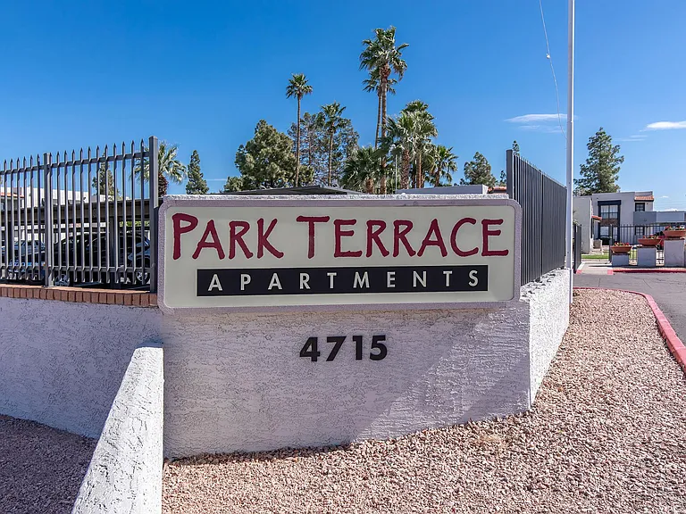 Park Terrace Apartments — Photo 7